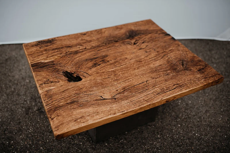 CONCRETE - WOOD - Couchtisch (AUSVERKAUFT)
