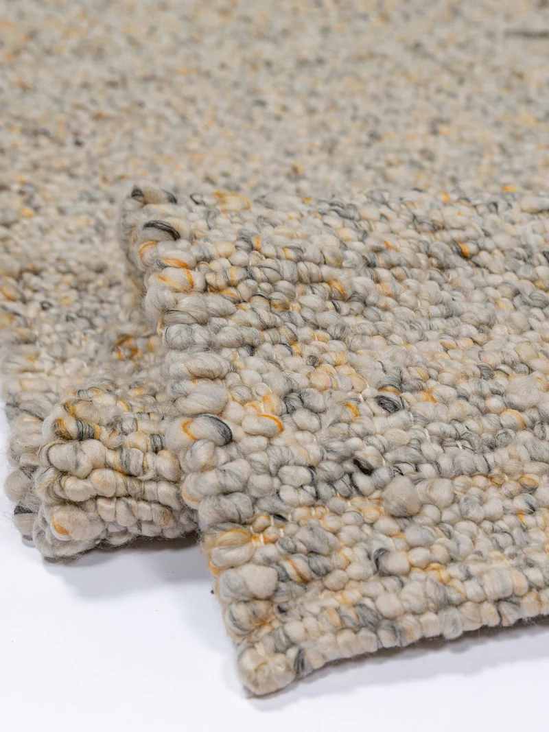 Kurzflor-Teppich Bouclé-Melange · 100 % Polyester · handgewebt, 10 mm Flor