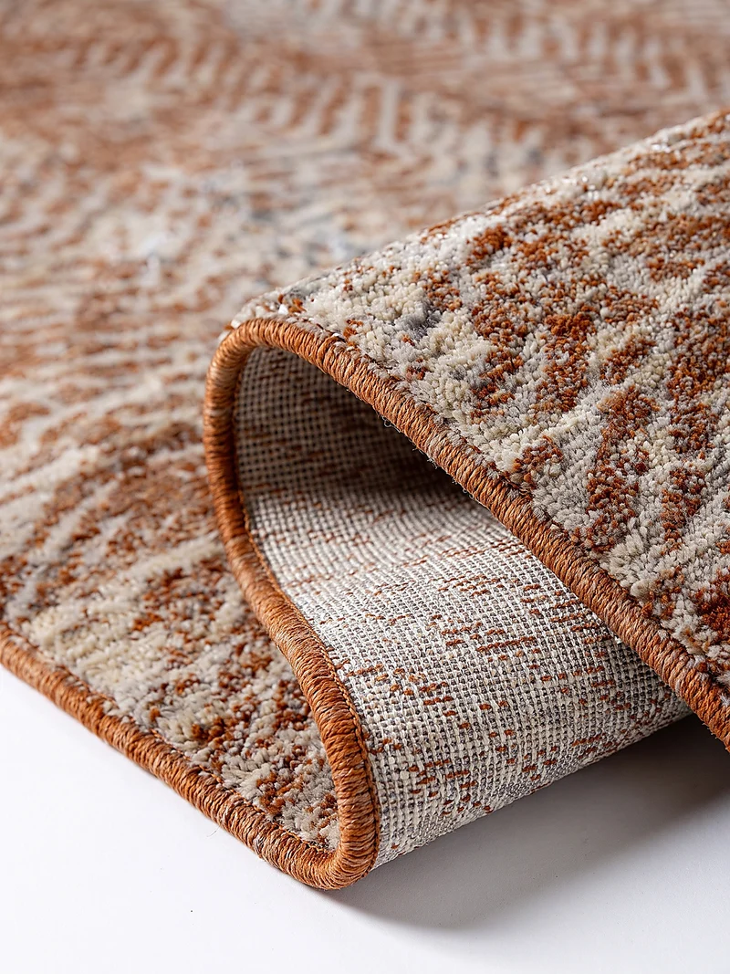 Kurzflor-Teppich Chevron · 100 % Polyester, gewebt · 7 mm Flor