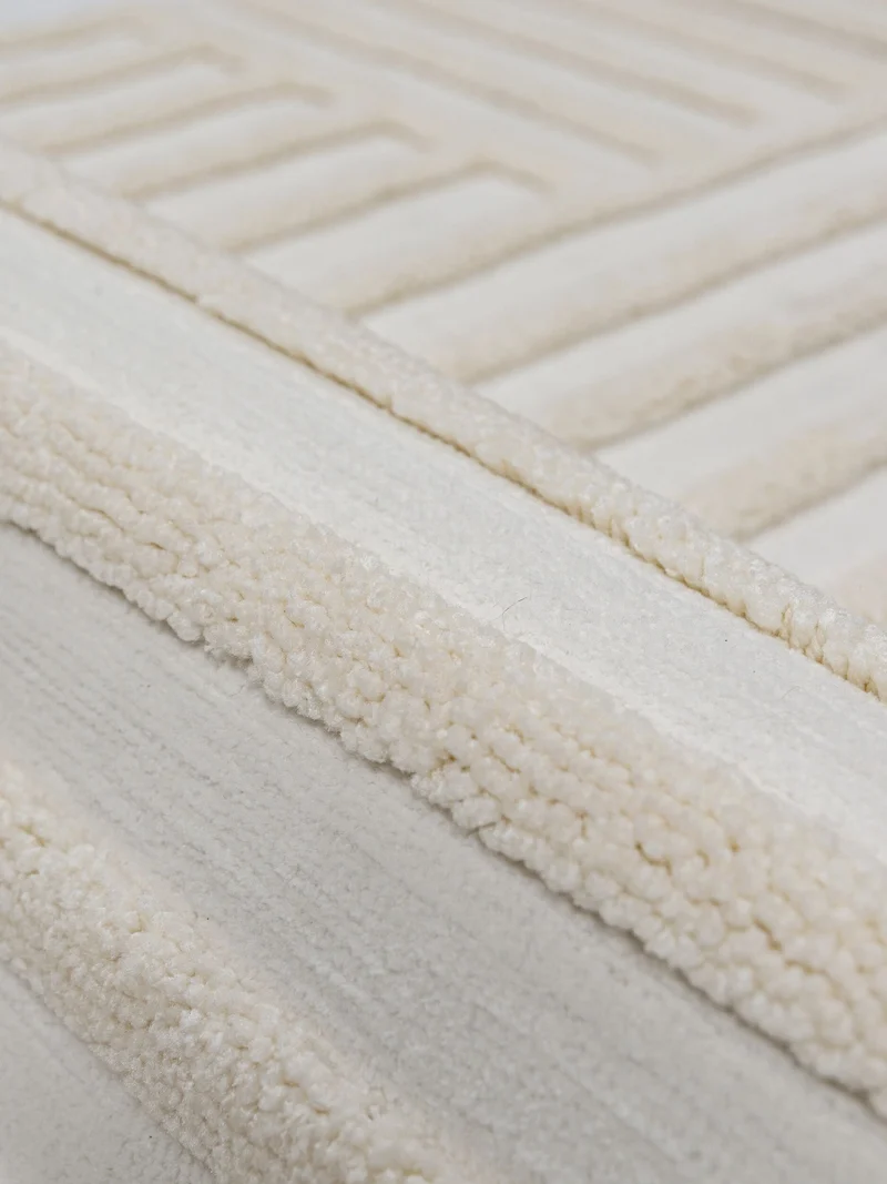Hochflor-Teppich Bogen-Relief · Ton in Ton creme, 20 mm Flor, gewebt