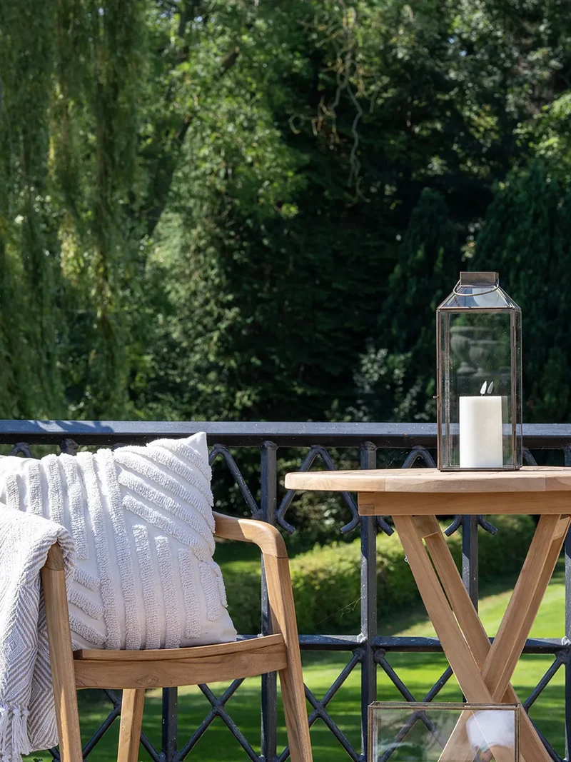 Oviedo Beistelltisch Teak, natur