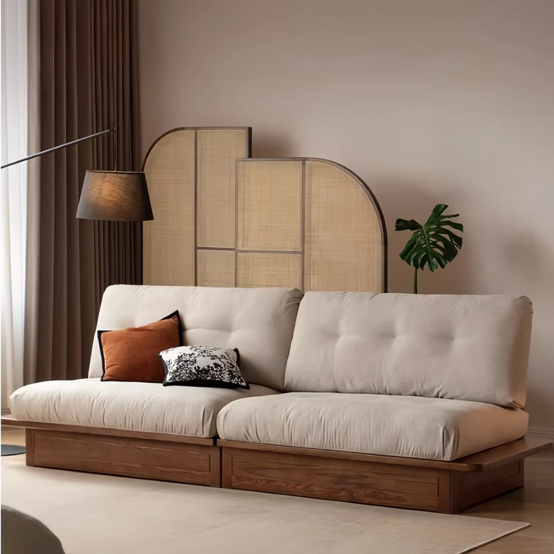 Japandi Sofa mit Massivholzrahmen aus Eiche und großem Stauraum unter dem Sitz