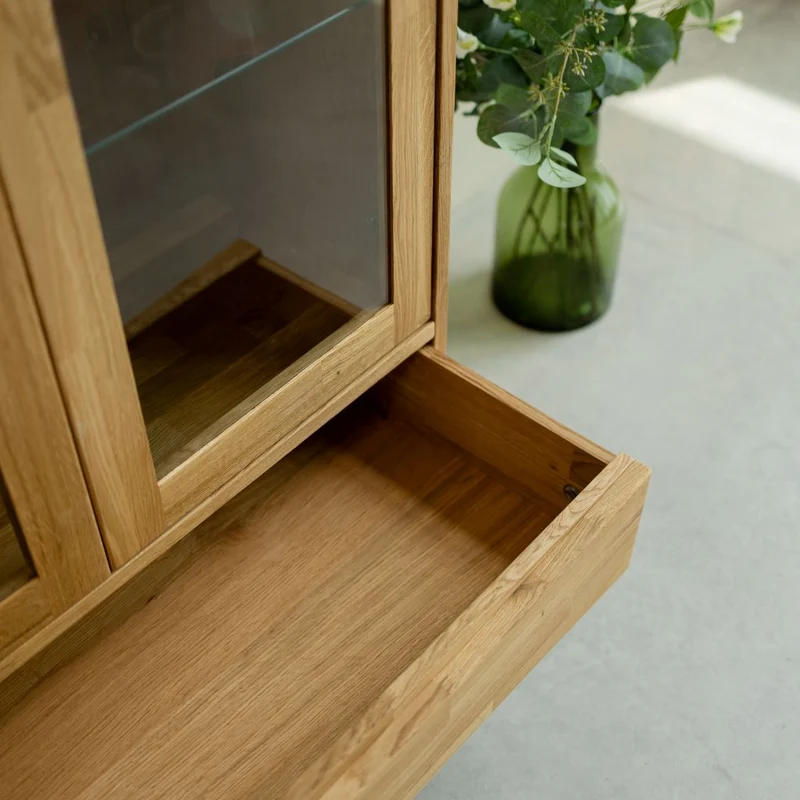Vitrine aus Eichenholz MALMO | NordicStory