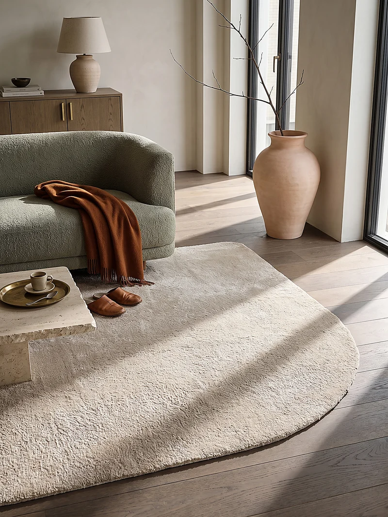 Hochflor-Teppich Cremeweiß in organischer - Polyester, 17 mm Gesamthöhe