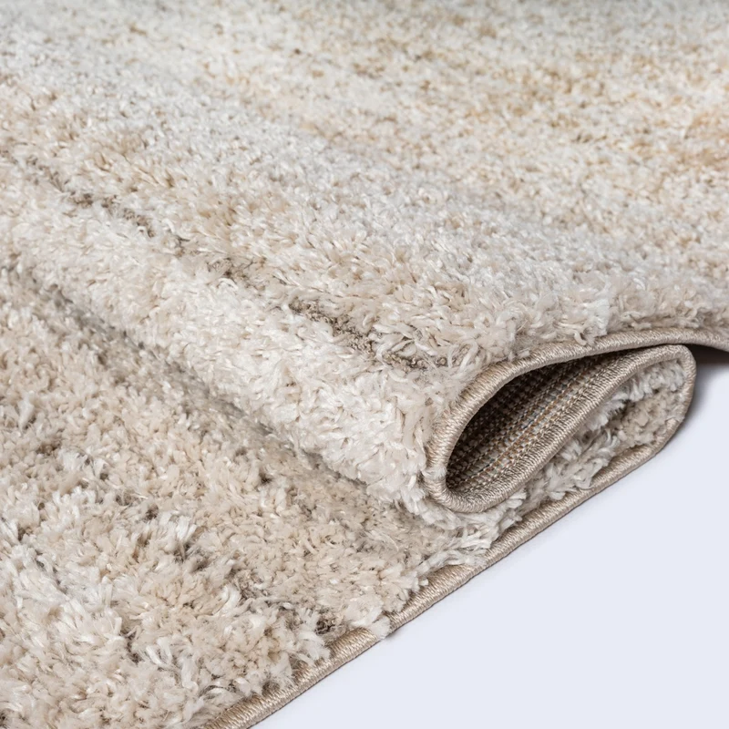 Hochflor-Teppich subtile horizontale Streifen - Polypropylen, 31 mm Gesamthöhe