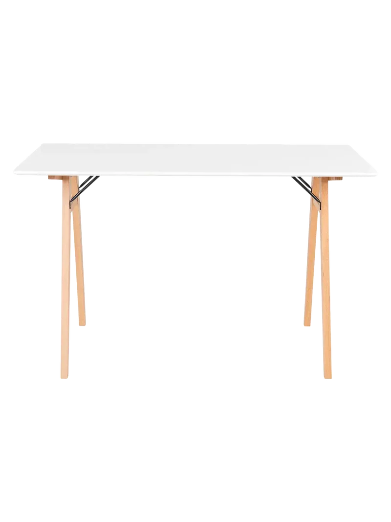 Vojens Schreibtisch