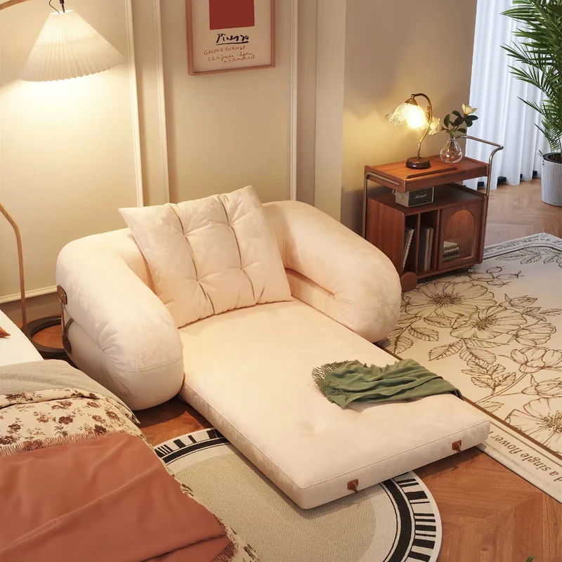 Gepolstertes Schlafsofa