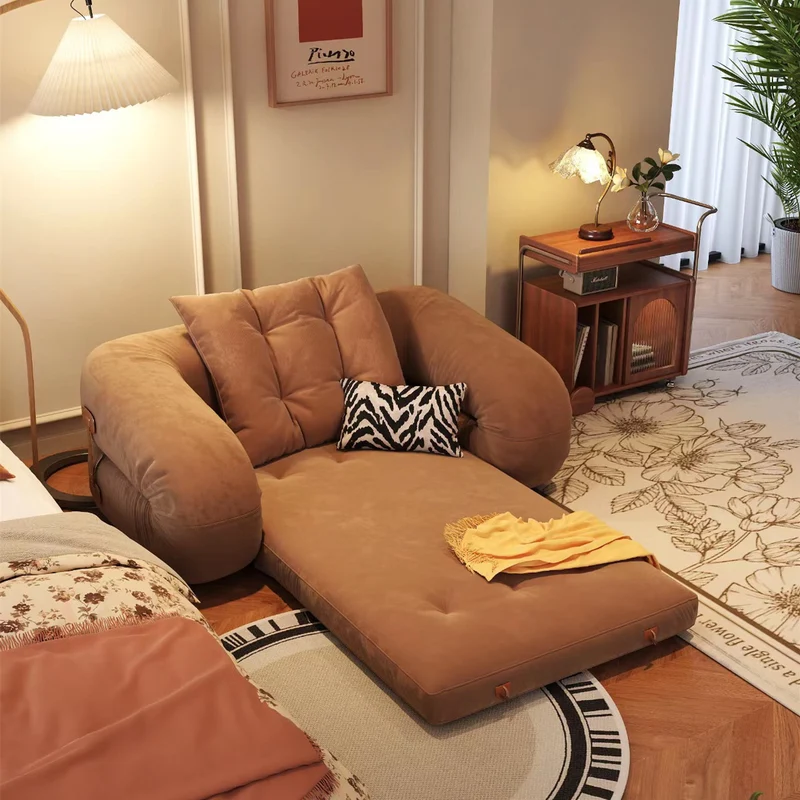 Gepolstertes Schlafsofa