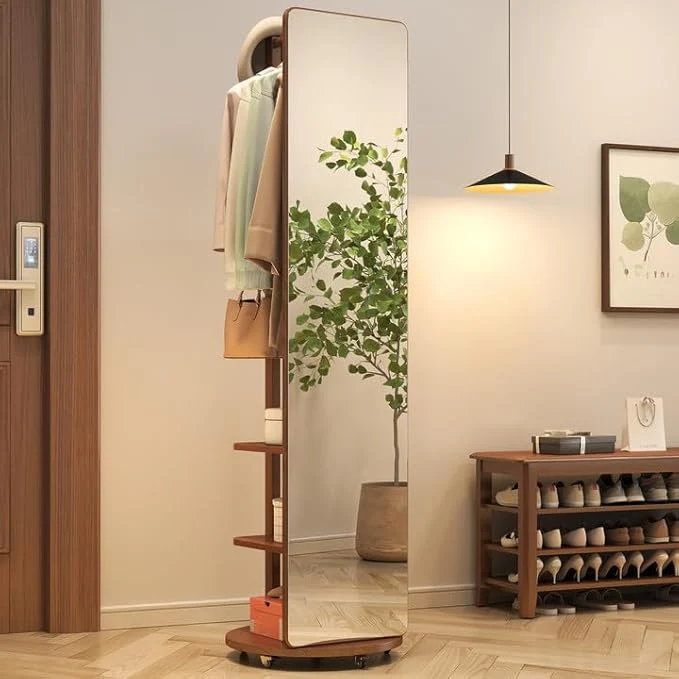 Ganzkörperspiegel mit Garderobe