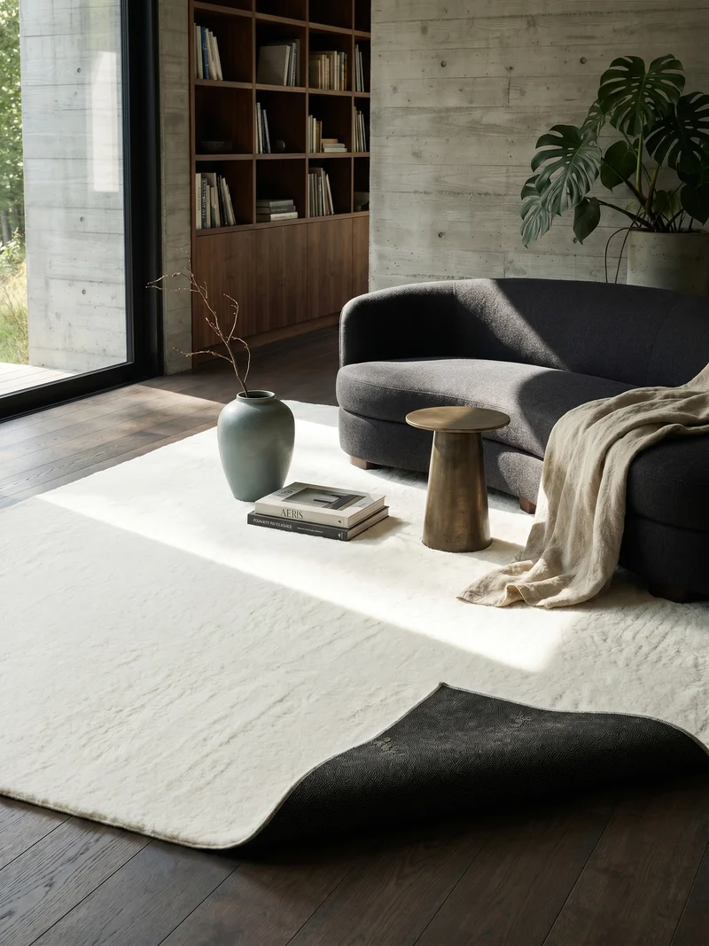 Kurzflor-Teppich Uni plüschig - Polyester, 14 mm Gesamthöhe