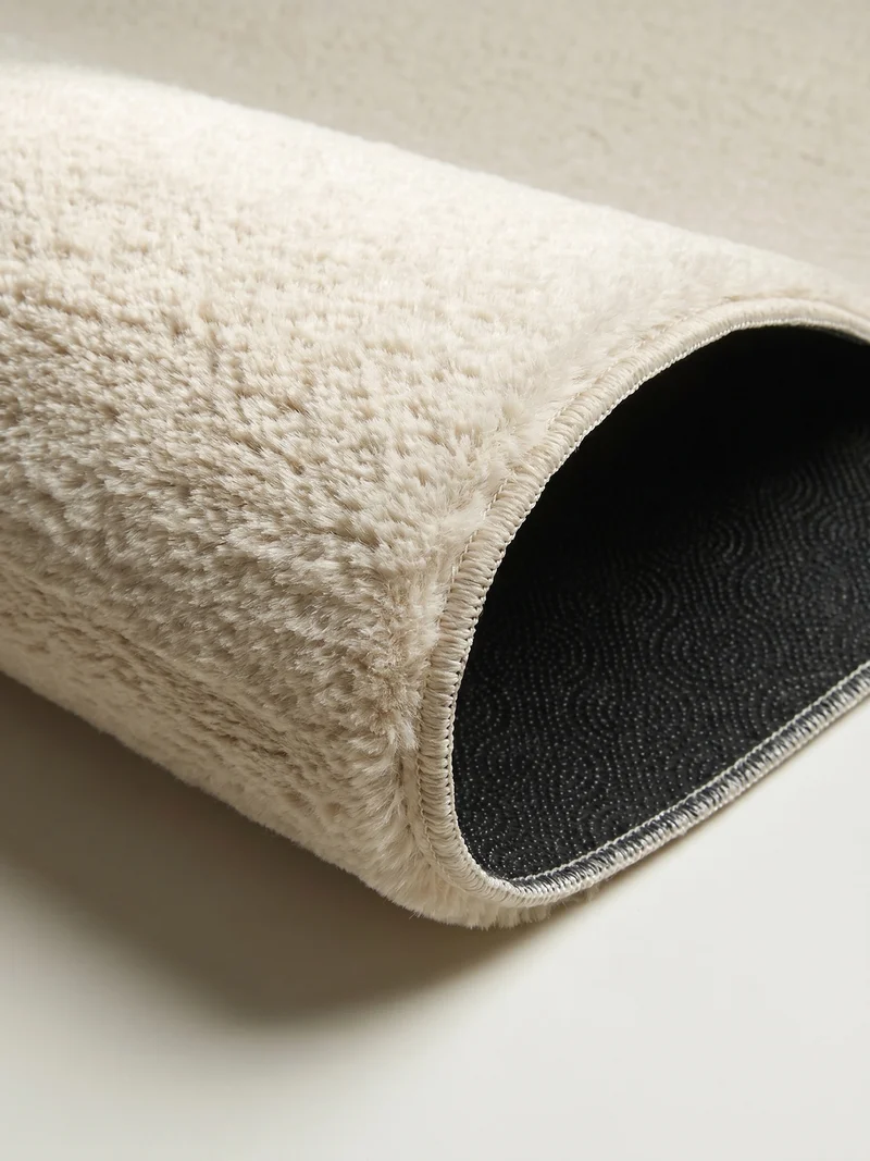 Kurzflor-Teppich Uni plüschig - Polyester, 14 mm Gesamthöhe