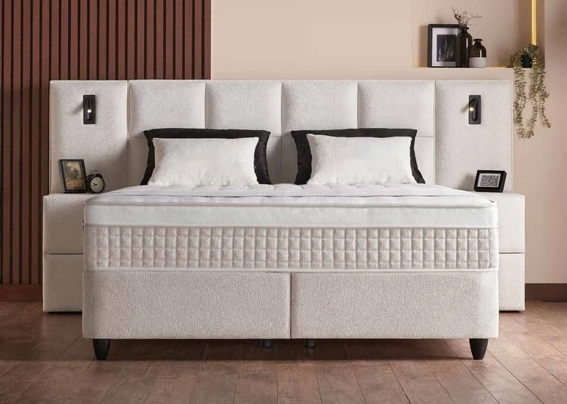 Casa Padrino Luxus Boxspringbett mit Wandkopfteil und Leseleuchten Creme 160 x 200 cm - Luxus Schlafzimmer Möbel