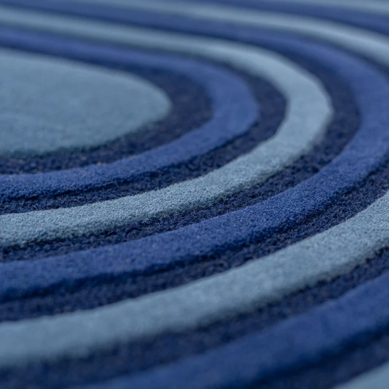 Teppich handgetuftet aus Wolle mit geometrischem S-förmigem Design und Hoch-Niedrig Flor