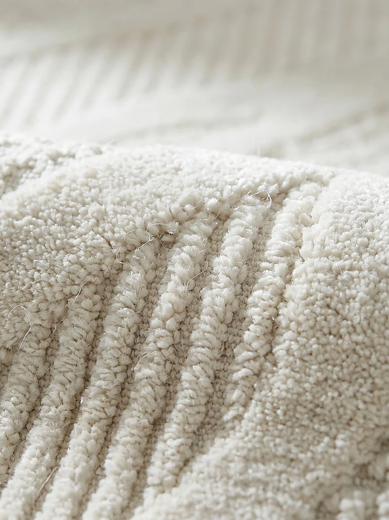 Wollteppich Abstract-Relief · 91 % Wolle · 14 mm Mittelflor