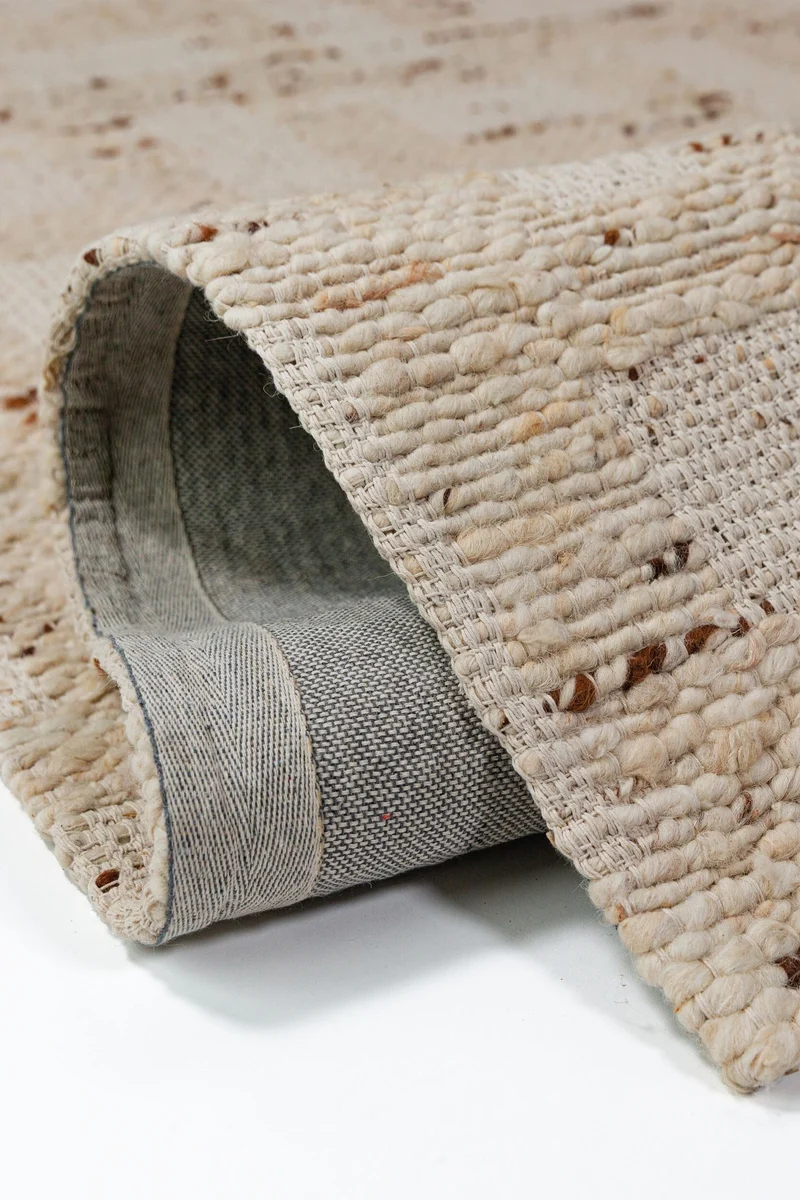 Flachgewebe-Teppich Block-Patchwork · 65 % Wollanteil · Handloomed · Naturweiß mit Akzenten