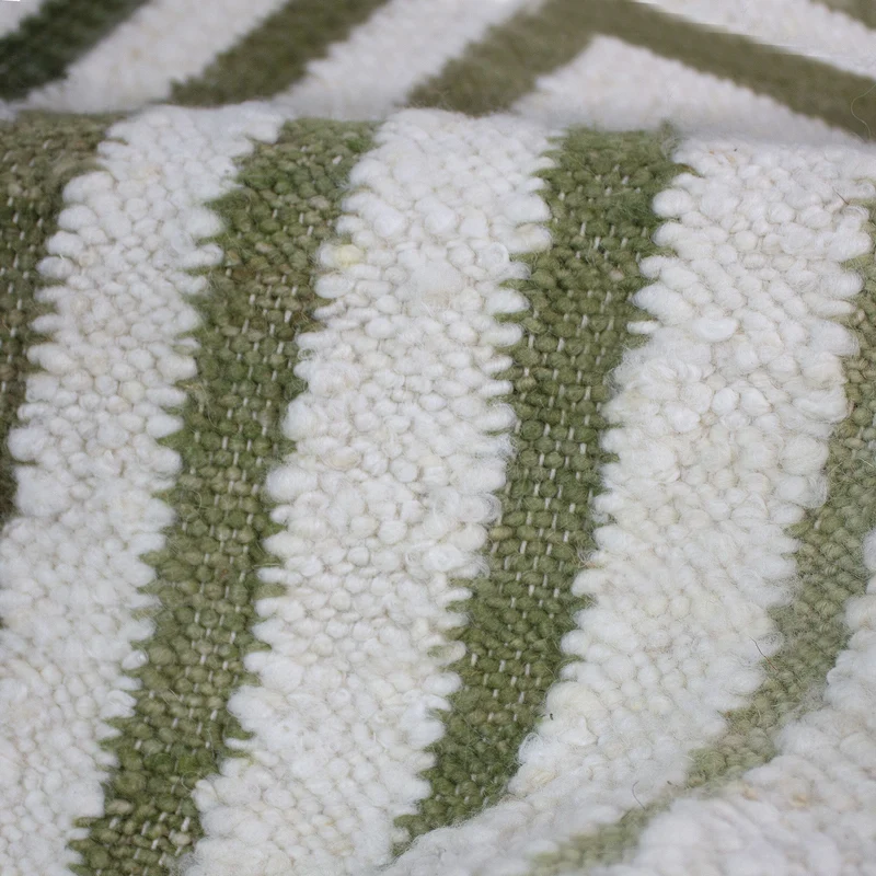 Flachgewebe-Teppich Bouclé-Frame · 74 % Wollanteil · handgewebt mit Fransen