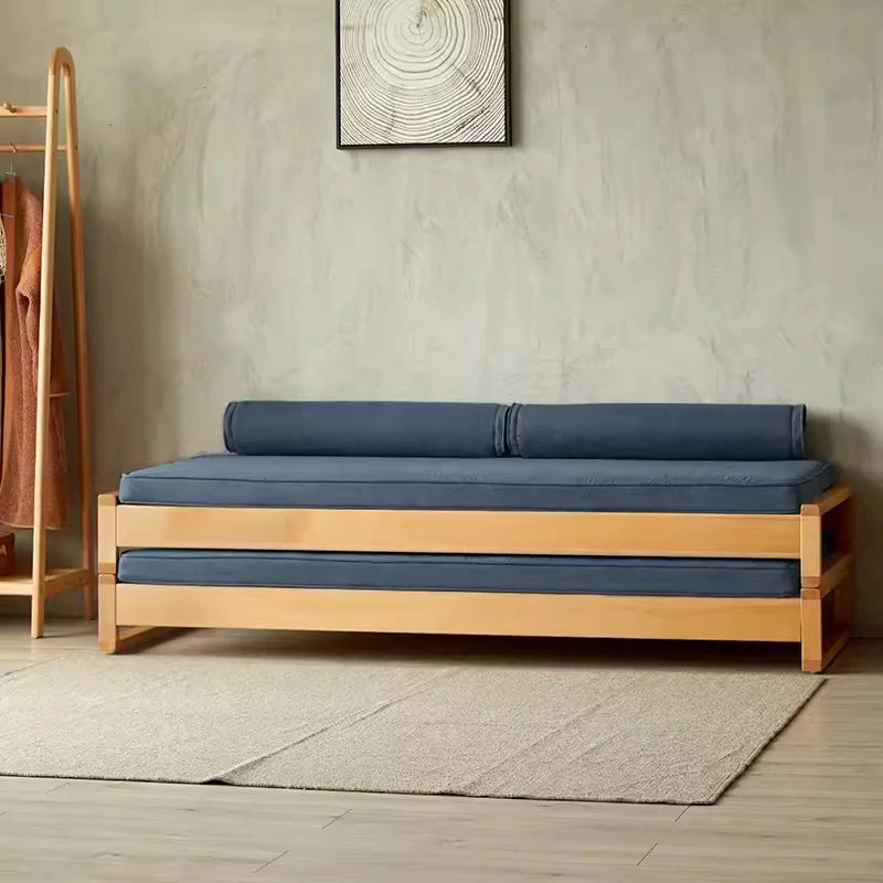 Stapelbares Sofabett aus massivem Holz von Japandi
