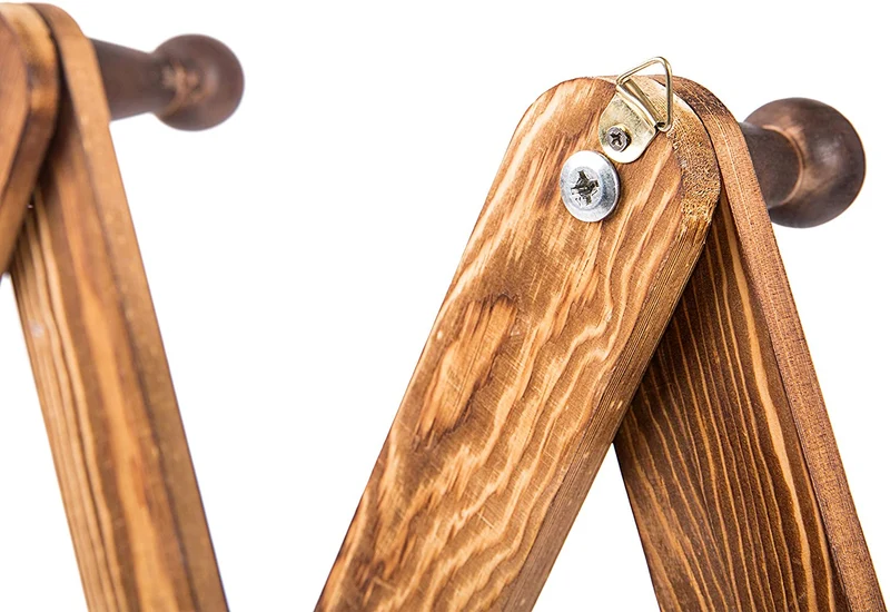 Erweiterbarer Accordian Peg Kleiderständer aus Holz