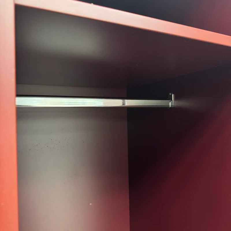Kleiderschrank Rot R 2-türig Garderobenschrank Bordeauxrot Schrank Gebraucht
