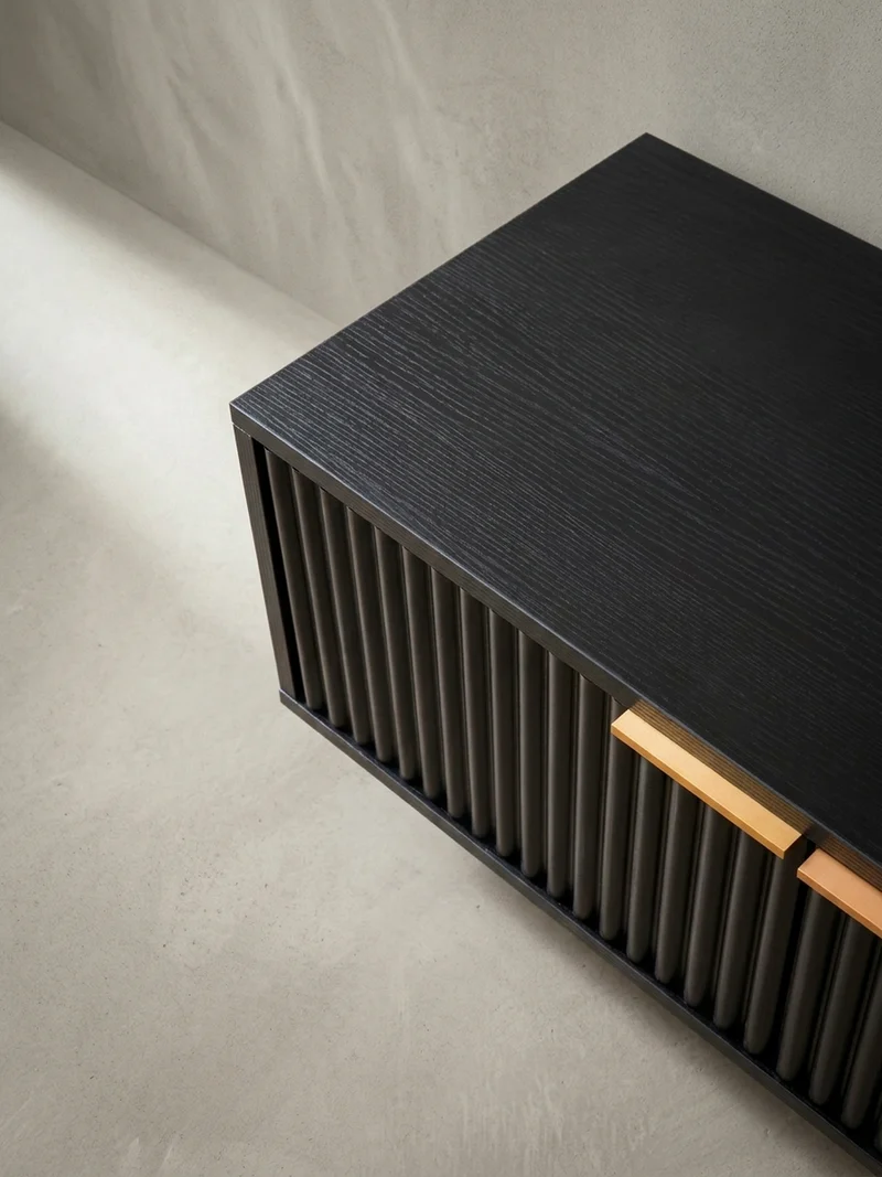Lowboard Schwarz Eiche-Dekor Modern Stil 150x51x39 cm mit Türen und Ablagefächern