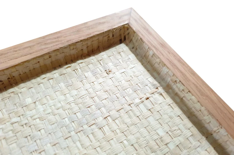 Casa Padrino Luxus Wanddekoration Naturfarben 75 x 4 x H. 122 cm - Wandrelief Elias aus Palmengeflecht mit Rahmen aus Eichenfurnier - Luxus Deko Accessoires
