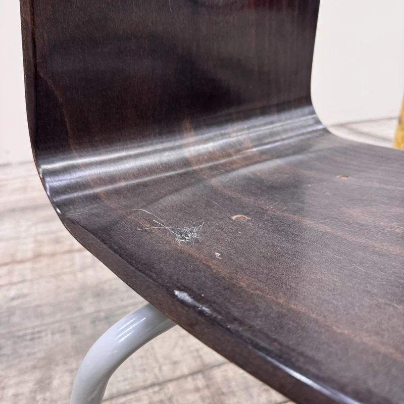 Schulstuhl Dunkelbraun Holz Metall Kufen-Gestell Stuhl Gebraucht