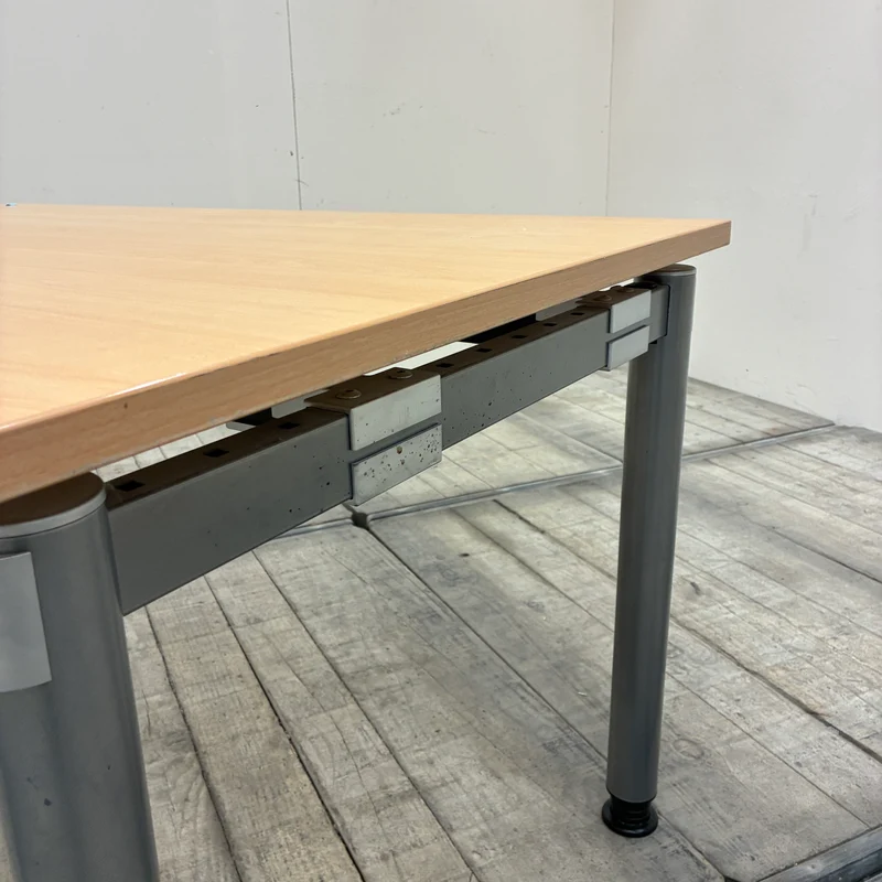 Schreibtisch Buche Hell Holz Metall Mit Kabelkanal Tisch Gebraucht