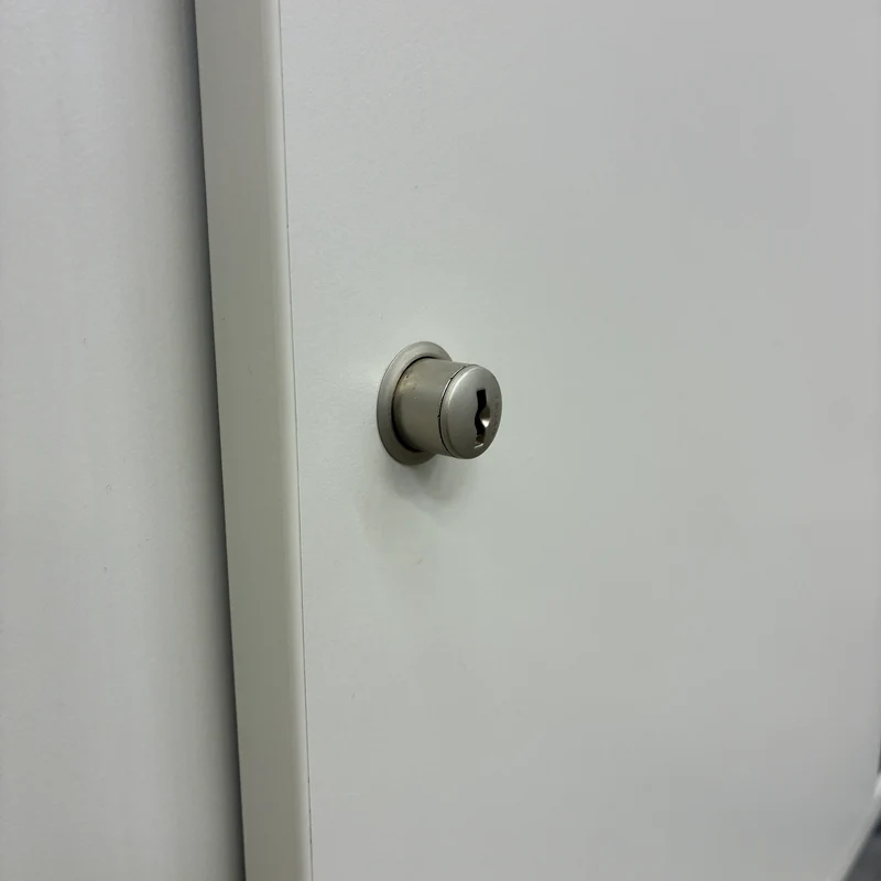 FM Schiebetürenschrank Weiß 100x80 Holz mit Schiebetüren Highboard Gebraucht