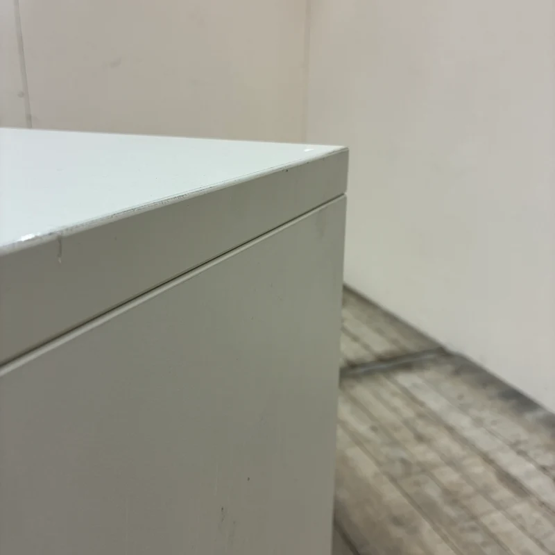 FM Schiebetürenschrank Weiß 100x80 Holz mit Schiebetüren Highboard Gebraucht