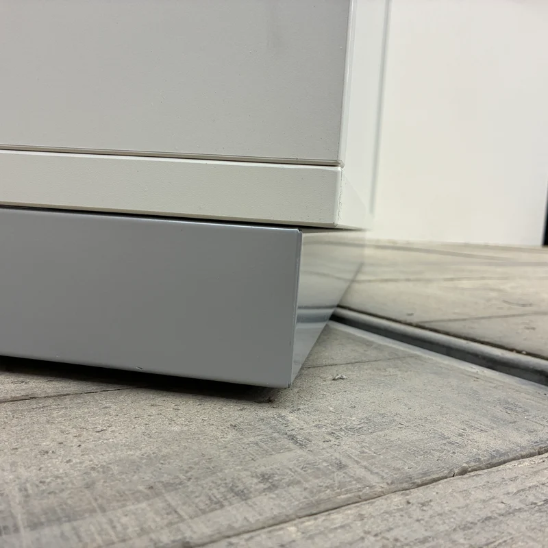 FM Schiebetürenschrank Weiß 100x80 Holz mit Schiebetüren Highboard Gebraucht