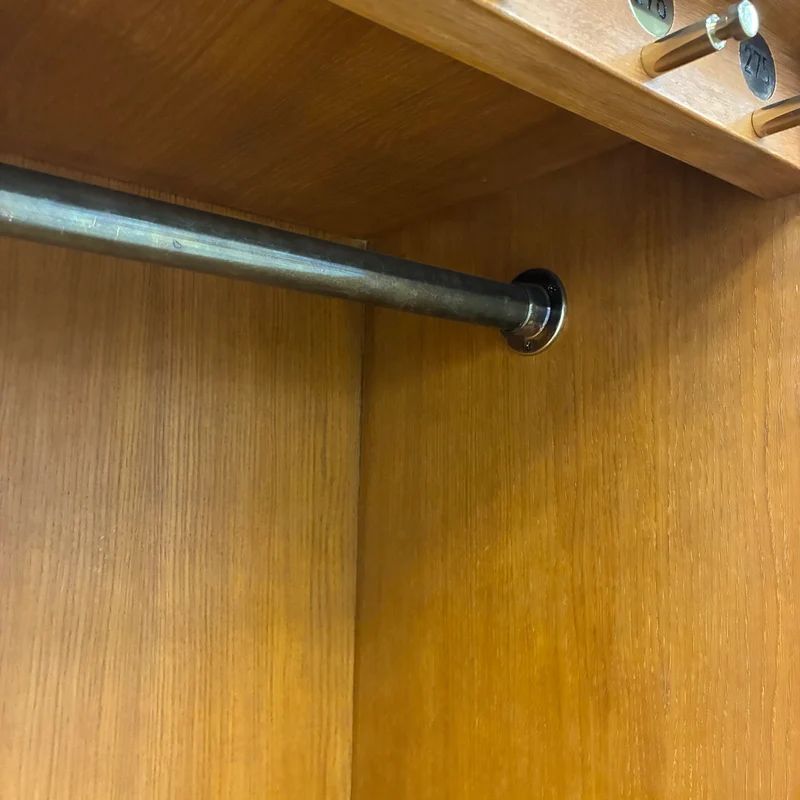 Offener Garderobenschrank Garderobenanlage Eiche Mit Nummern Schrank Gebraucht