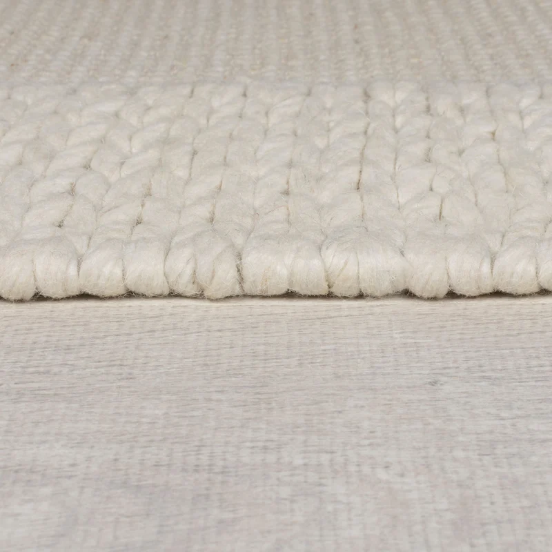 Wollteppich Strickstruktur · 69-78 % Wollanteil · 6 mm Kurzflor