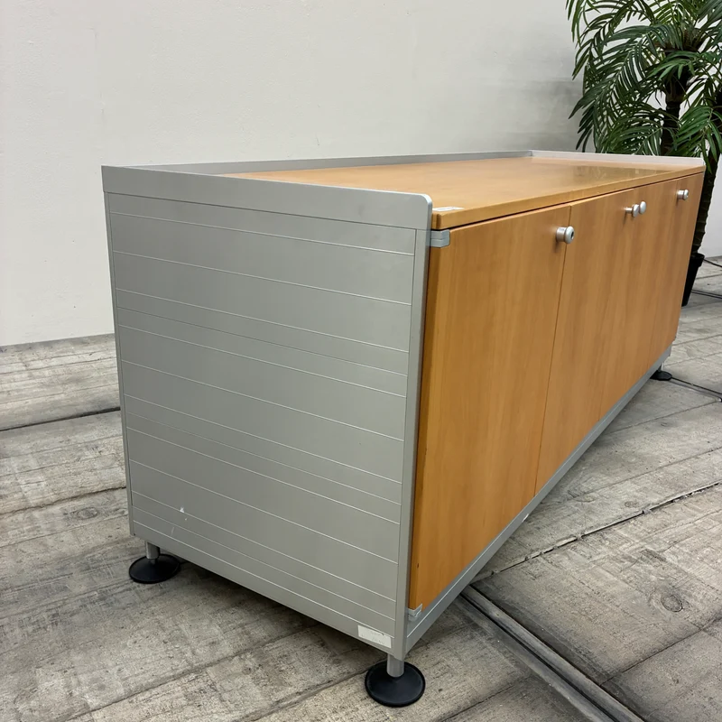 Vitra Spatio Sideboard mit Flügeltüren Büromöbel Holz Metall Sideboard Gebraucht