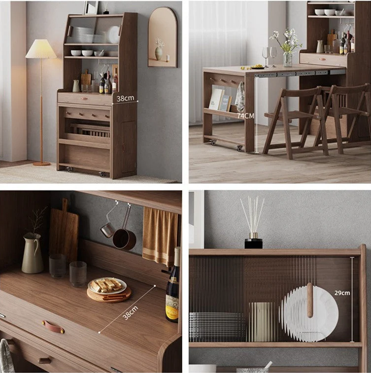 Stallschrank mit ausziehbarem Tisch und Klappstühlen