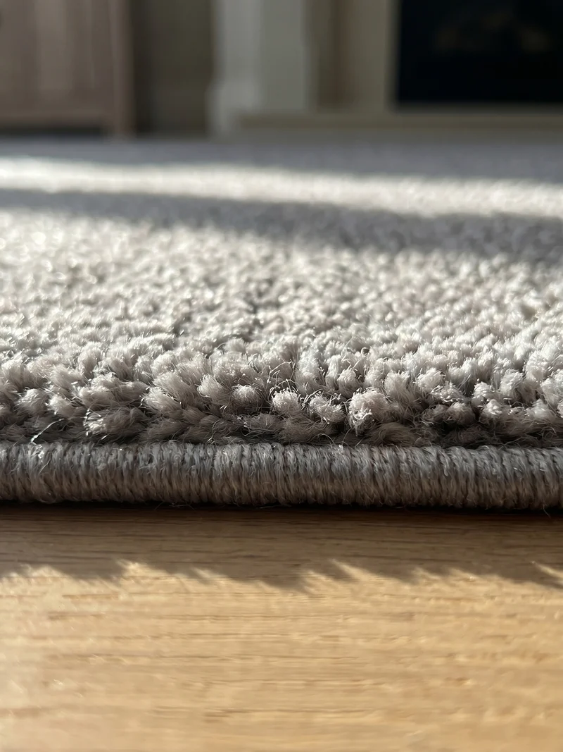 Kurzflor-Teppich Einfarbig – Waschbar & Strapazierfähig | Frisée-Garn für Lebendige Textur