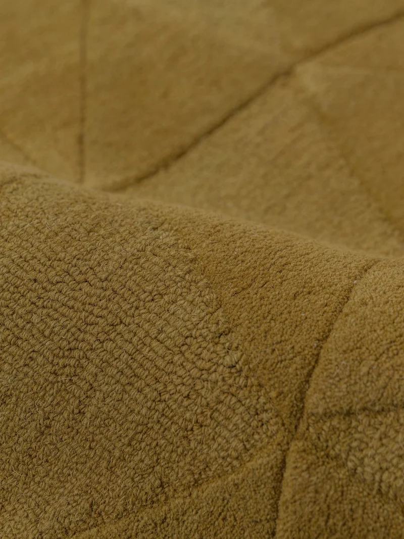Wollteppich Scherbenrelief · 100 % Wolle · 10 mm Kurzflor