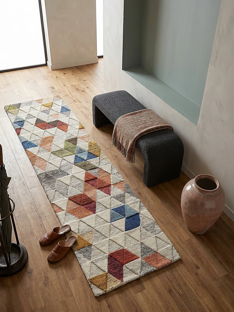 Getufteter Wollteppich Dreiecksmosaik · 100 % Wolle · 10 mm Kurzflor