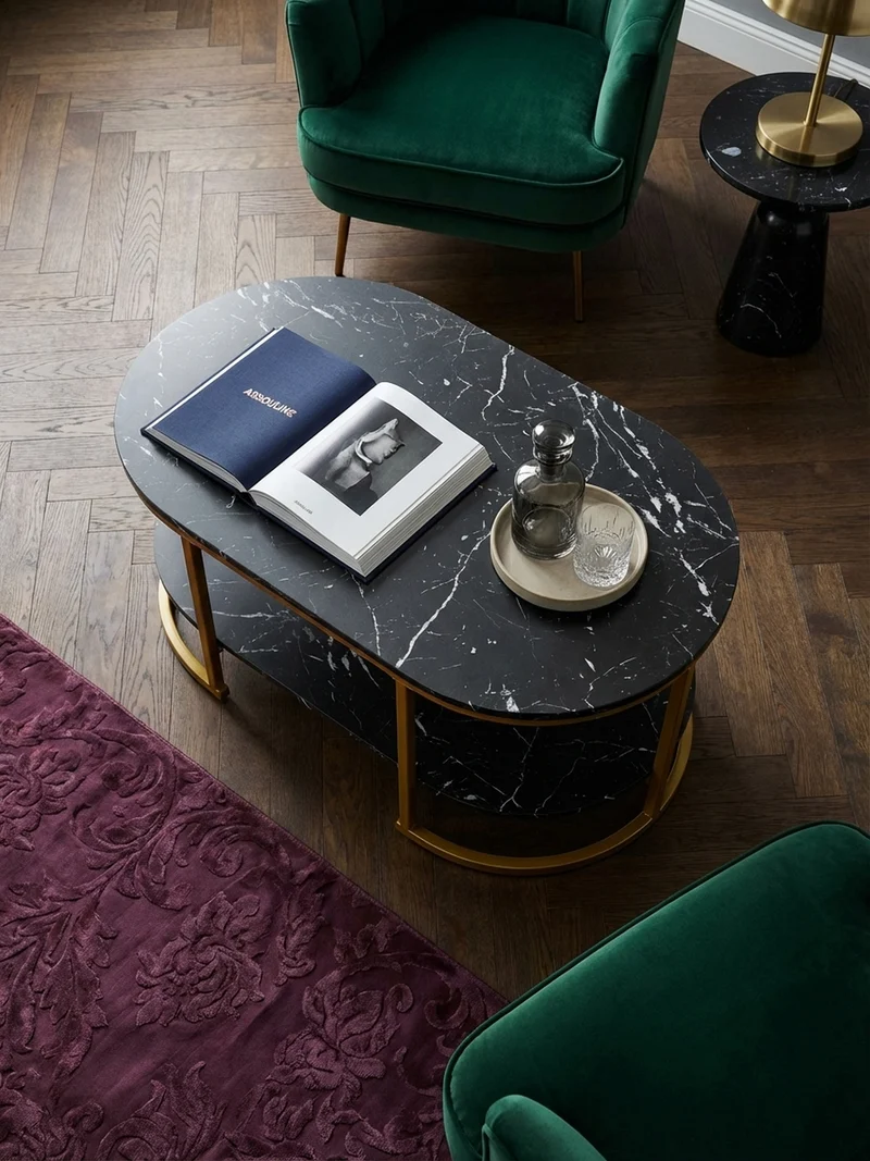 Couchtisch mit Marmor Optik, rechteckig, Ablage, goldenes Metallgestell