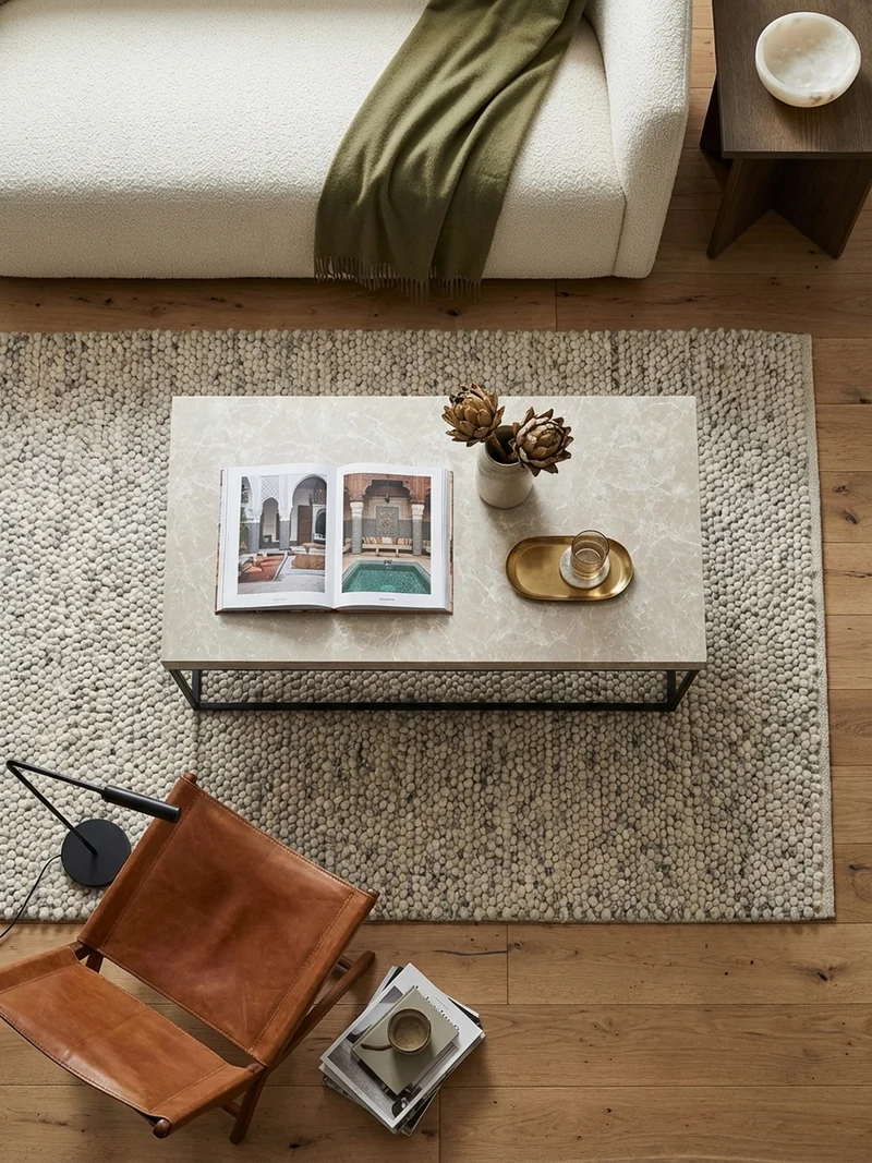 Couchtisch in Stein-Optik mit Metallbeinen, Modernes Design, Rechteckig, Groß