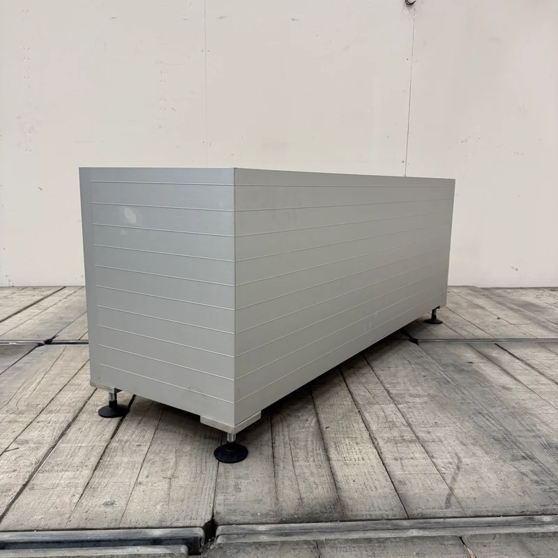 Vitra Spatio Sideboard Birne Holz Metall Mit Schiebetüren Sideboard MLGebraucht