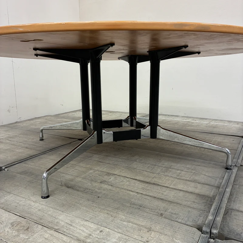 Vitra Segmented Table Konferenztisch Rund Kabeldurchlass 183cm Holz Chrom Tisch Gebraucht