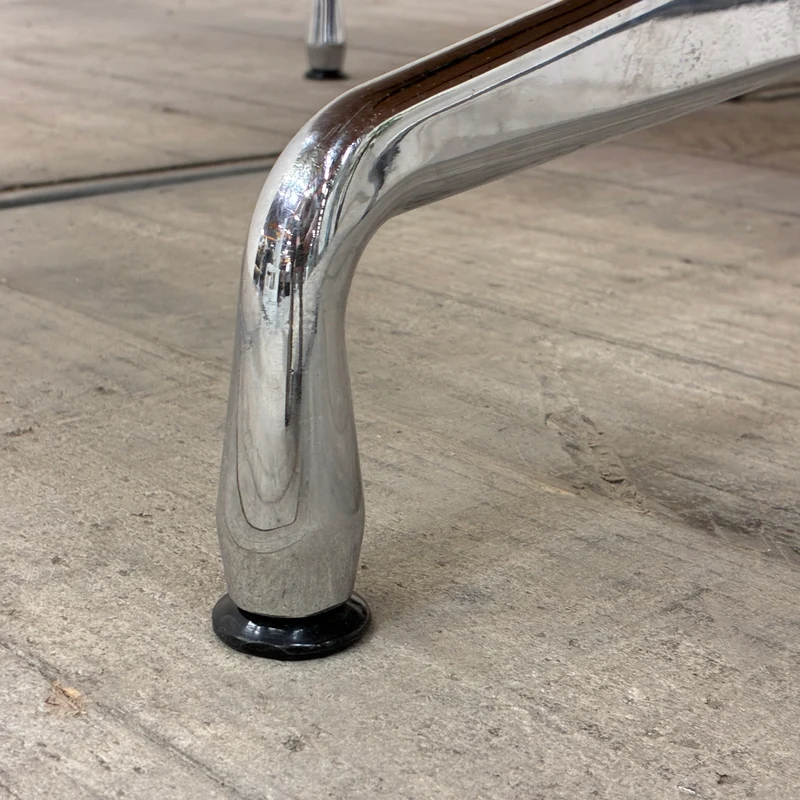 Vitra Segmented Table Konferenztisch Rund Kabeldurchlass 183cm Holz Chrom Tisch Gebraucht