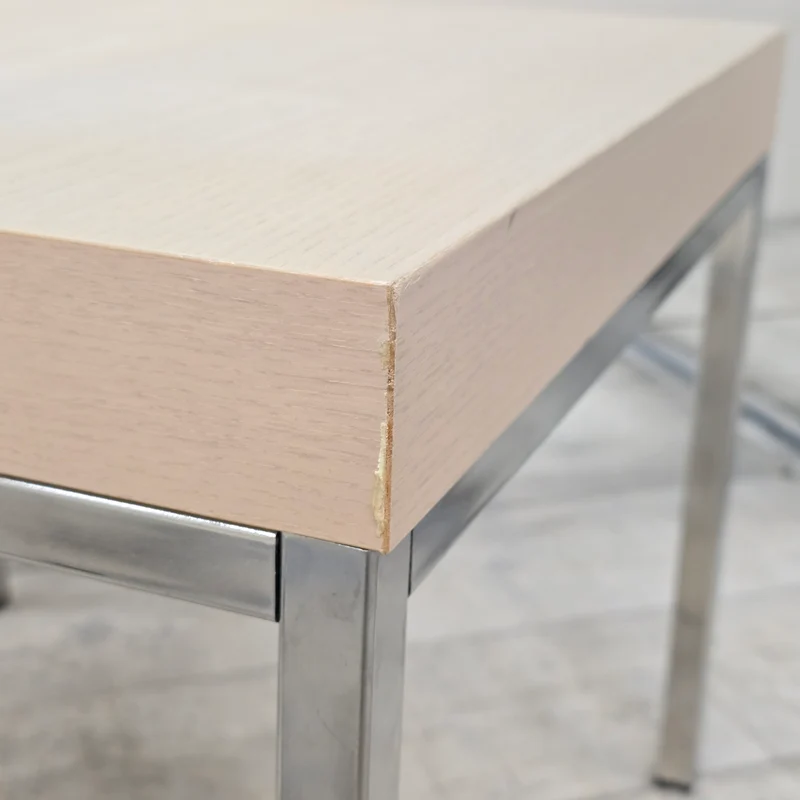IKEA Klubbo Beistelltisch Hellbraun Holz quadratisch mit Metallgestell Tisch Gebraucht
