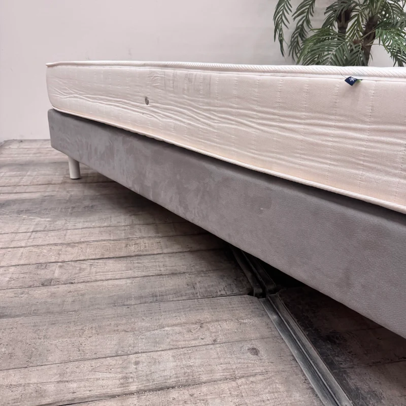 Boxspringbett Grau 90x200 inkl Matratze Wildlederoptik Einzelbett Bett gebraucht