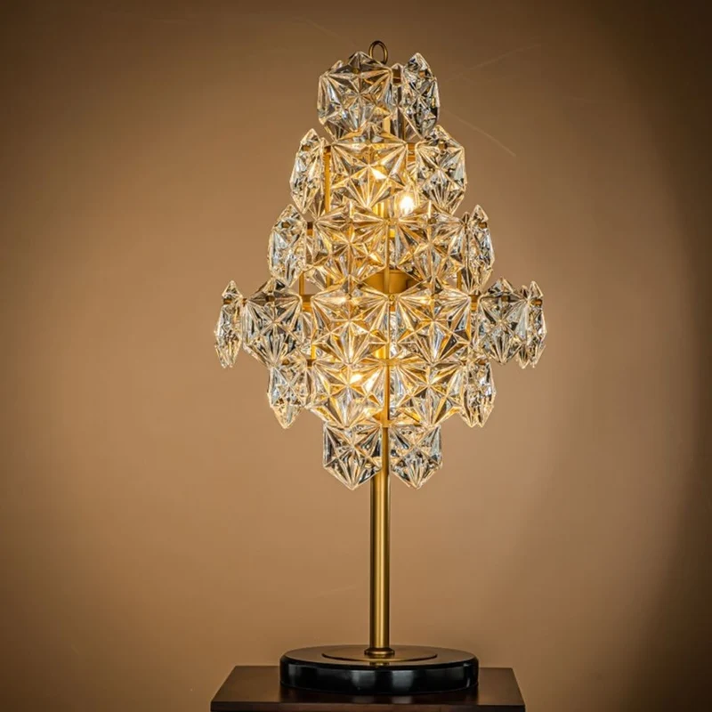Casa Padrino Luxus Kristall Tischleuchte Gold / Schwarz Ø 46 x H. 85 cm - Tischlampe mit Marmorfuß