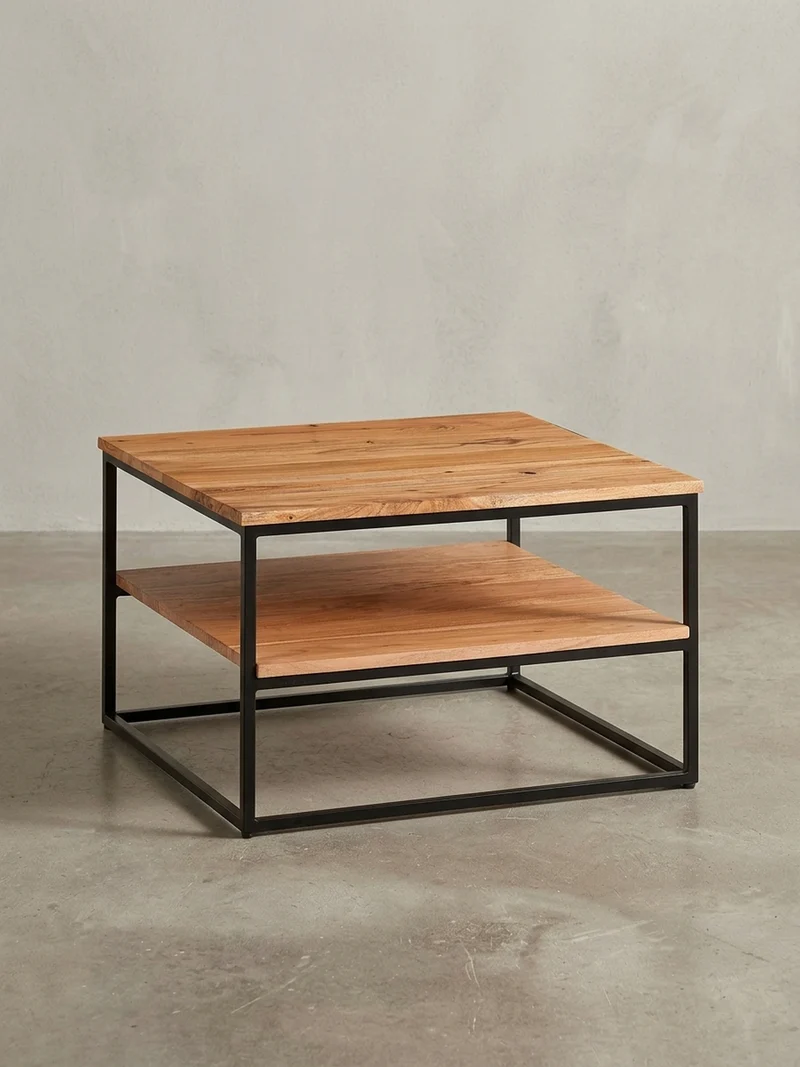 Couchtisch Industrial, Akazienholz mit Metallbeinen, platzsparend, handgefertigt, zwei Ablageflächen