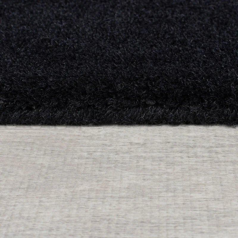 Wollteppich Cut-Out-Geometrie · 100 % Wolle · 10 mm Kurzflor