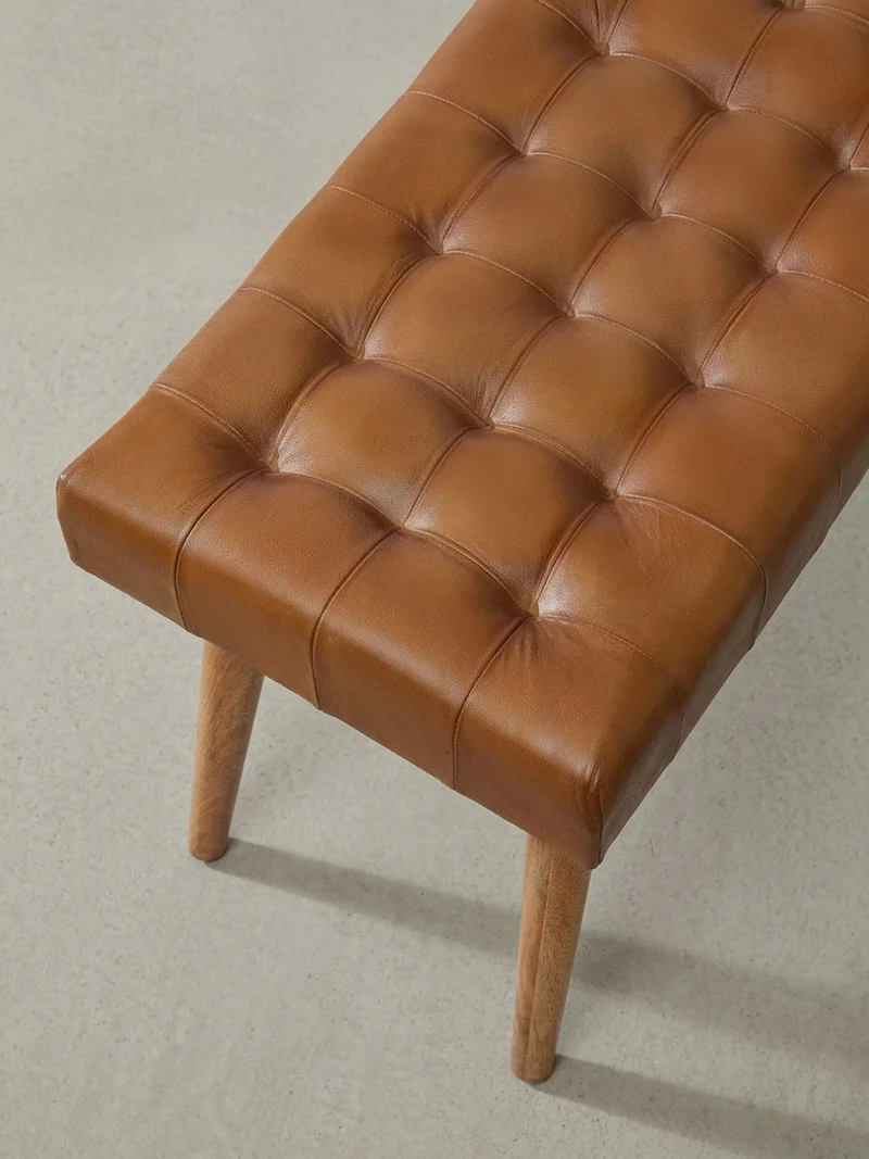 Sitzhocker – Echtleder/Naturholz, modern, 120 kg Belastbarkeit