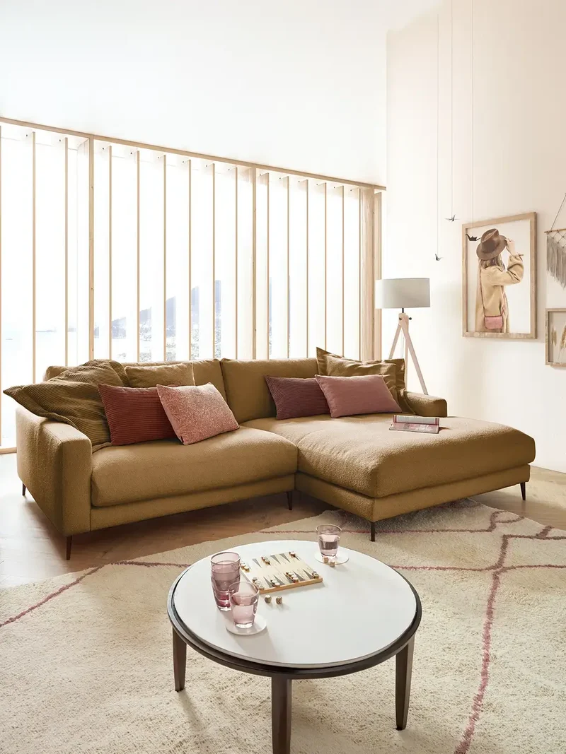 Uptown 2.0 – Ecksofa 1,5-Sitzer mit Armlehne links – Longchair long groß mit Armlehne rechts