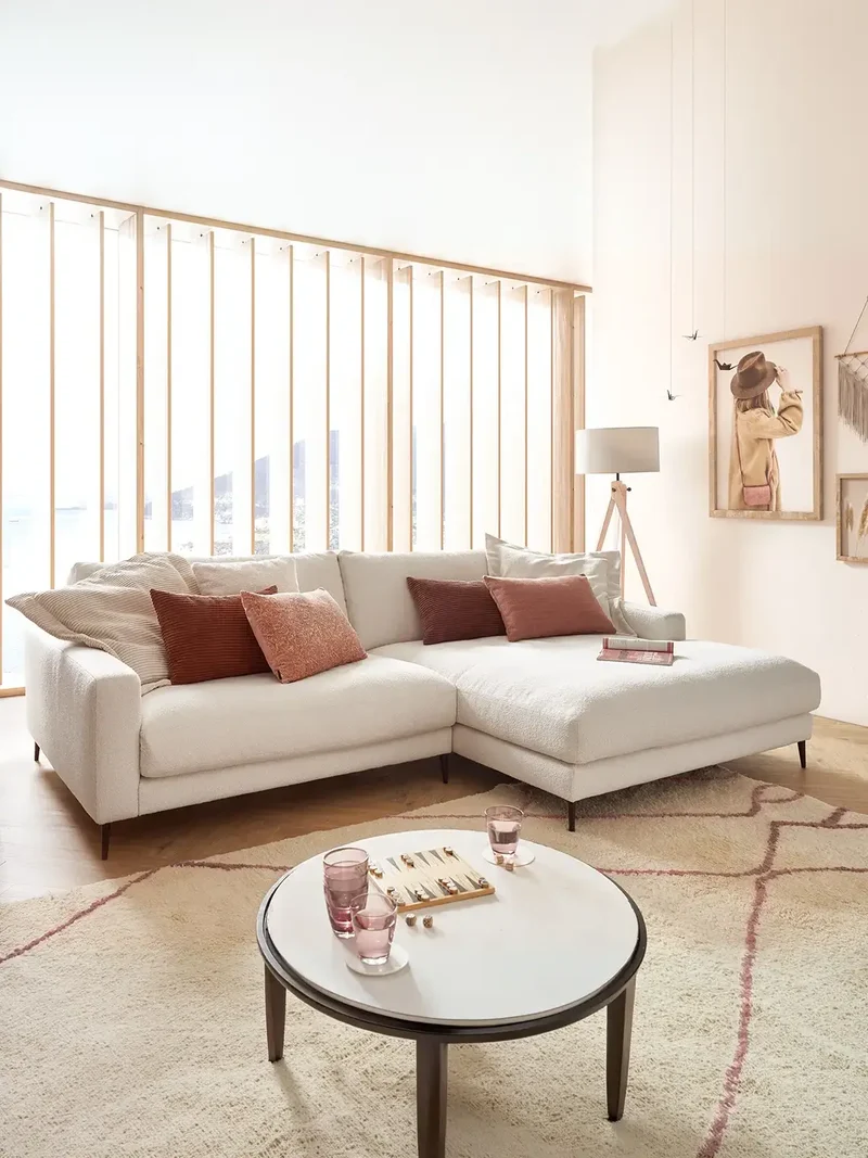 Uptown 2.0 – Ecksofa 1,5-Sitzer mit Armlehne links – Longchair long groß mit Armlehne rechts